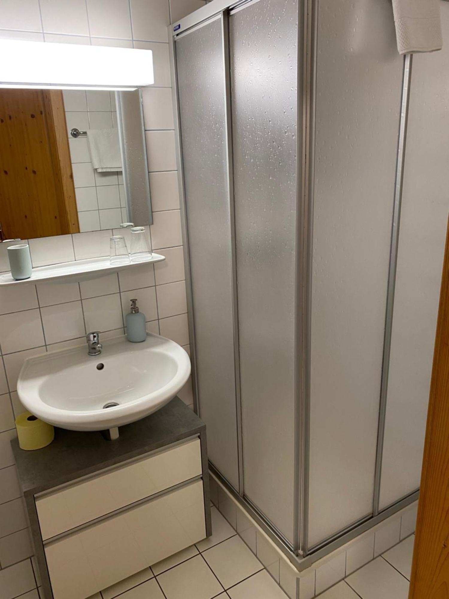 Hotel-Restaurant-Vinothek Felix Sommer Auersthal Kültér fotó